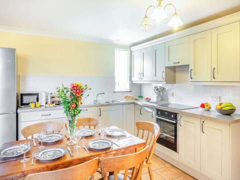 Kitchen area | Y Stabal, Near Abersoch