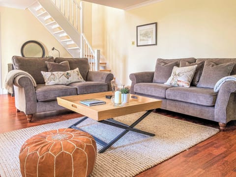 Living room | Loch View, Grimshader