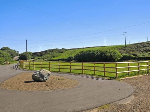 Outdoor area | Tir Deri, Llanhrian, nr Haverfordwest