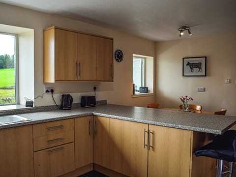 Kitchen | Southview Cottage, Cupar