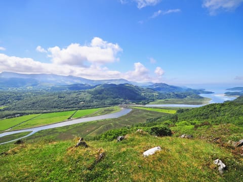 Outdoor area | Bryn Araul, Near Dolgellau