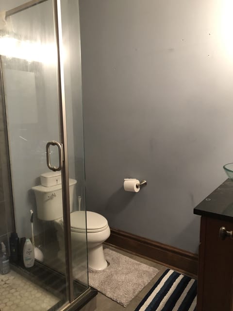 Combined shower/tub, jetted tub