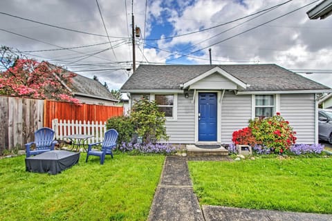 Tacoma Vacation Rental | 1BR | 1BA | 500 Sq Ft | 1 Step to Enter