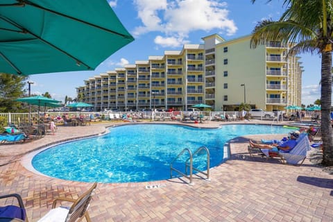 Sunset Vistas Heated Pool