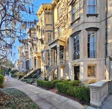 Exterior and street view 