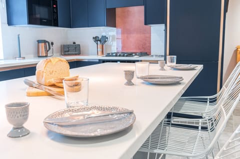 Fernlea in Coniston kitchen