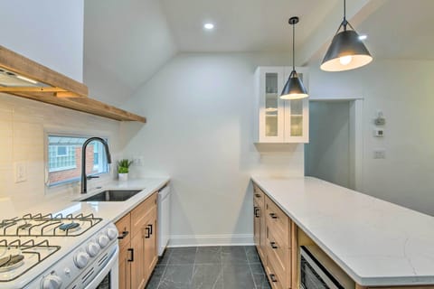 Kitchen | Fully Equipped