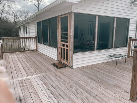 Deck going into screened-in porch