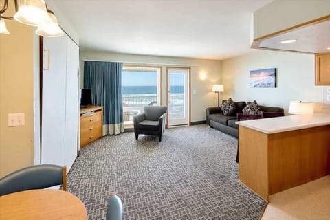 Welcome to Unit 304, Waveheart