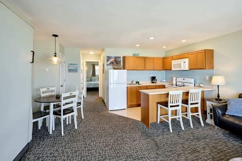 Save money on dining out by making your own meals here