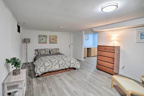 Bedroom 5 | Queen Bed | Lower Floor