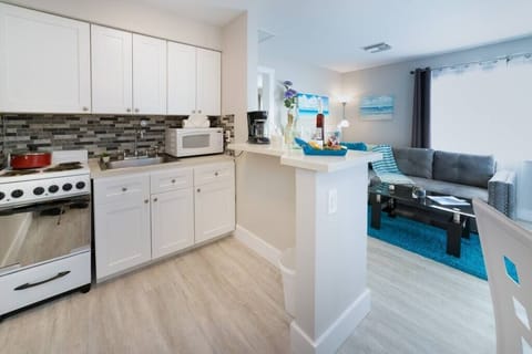 8d2fabeb 59f1 4e18 b291 fbe3f0fe50bb