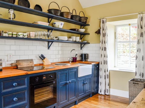 Kitchen area | Rose Cottage, Blairgowrie