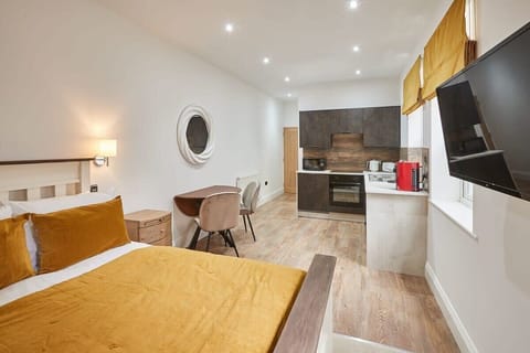 Studio Pod 1, Saltburn-by-the-Sea - Host & Stay