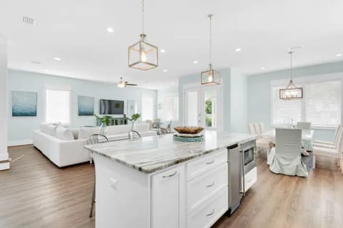 Large open floor plan enables you to spend quality time together while cooking.