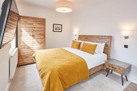 Studio Pod 2, Saltburn-by-the-Sea - Host & Stay
