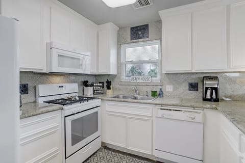 Spacious kitchen with everything you will need to cook with!