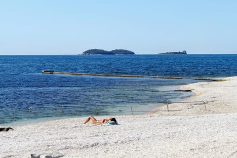 Nearby beaches