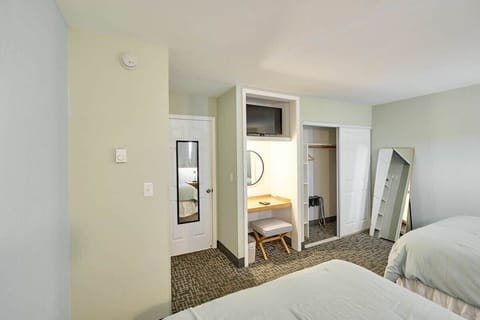 A closet that fits more than just invisibility cloaks