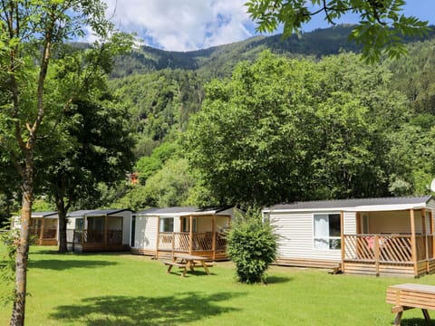 Plant, Sky, Cloud, Property, Window, Building, Tree, House, Land Lot, Mountain
