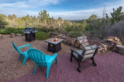 Your private backyard with BBQ grill, fireplace and mountain & canyon views!