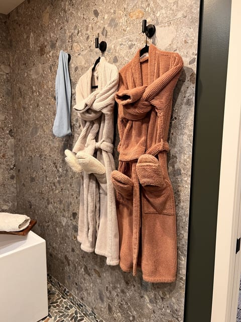 Parachute robes with slippers. and hair cap