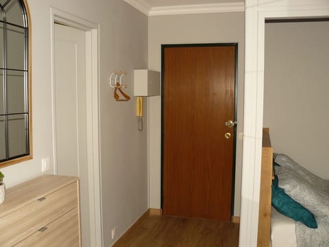 1 bedroom, iron/ironing board, bed sheets