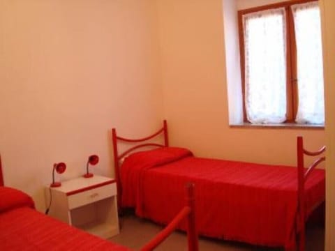 2 bedrooms