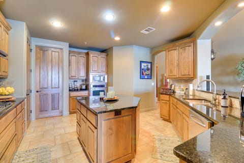 Kitchen | Coffee Grinder | Drip Coffee Maker | Blender | Toaster | Instant Pot