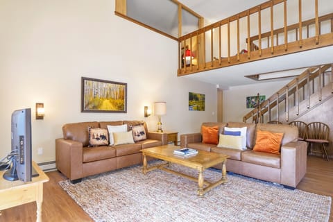 Architecture, Building, Furniture, Indoors, Living Room