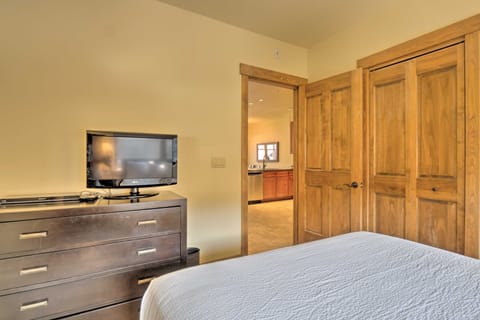 Indoors, Screen, TV, Hardwood, Stained Wood