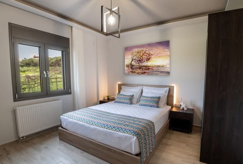 Modern apt,Huge Swimming pool,Near all amenities,Rethymno 3