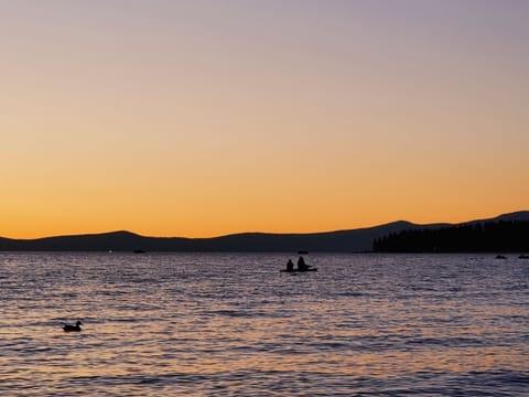 Enjoy magnificent sunsets with snow capped mountains, Lakeside Beach-2 mins walk