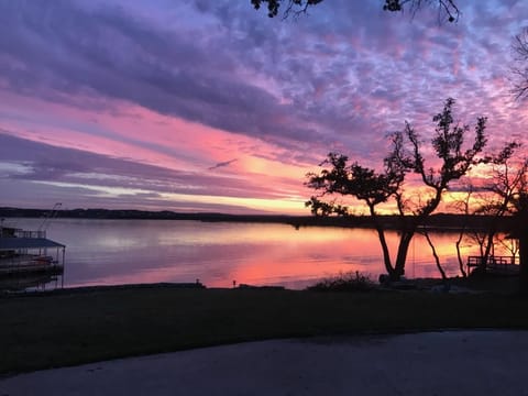 Sunsets are beautiful