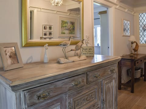 Hallway | Aelybryn, Tyn Y Groes