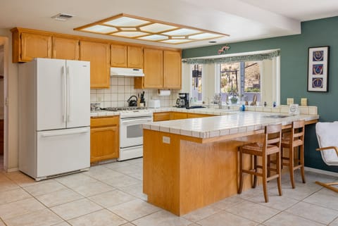 Full Size Appliances