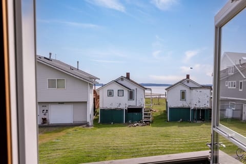 water views from crow's nest off of bedroom 1