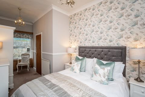 The master bedroom also benefits from an ensuite shower room