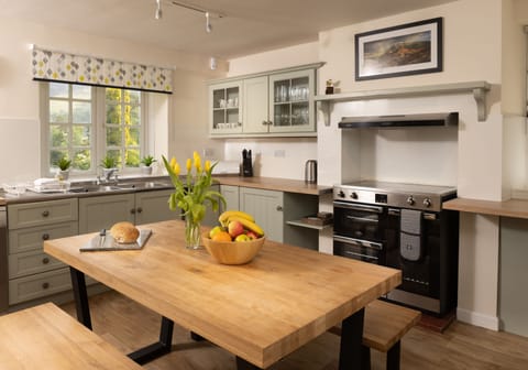 Home cooks will love this kitchen overlooking Derwentwater and Bleaberry Fell