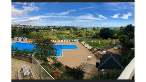 Indoor pool, outdoor pool