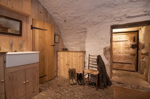 Cobbled cloakroom