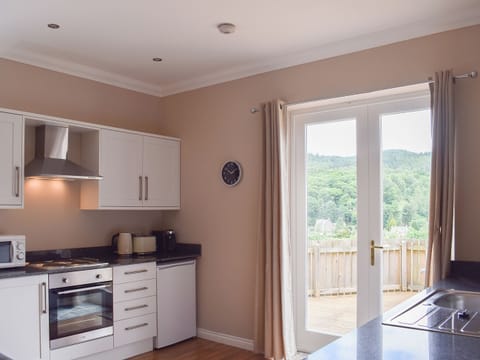 Kitchen | Inchrie Holiday Cottages- Forth View - Inchrie Holiday Cottages, Aberfoyle