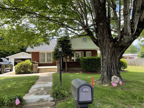House Front with a great driveway