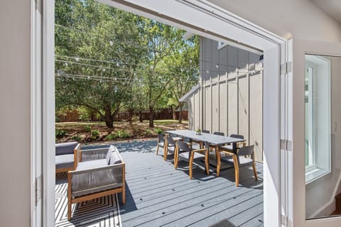 Indoor outdoor living