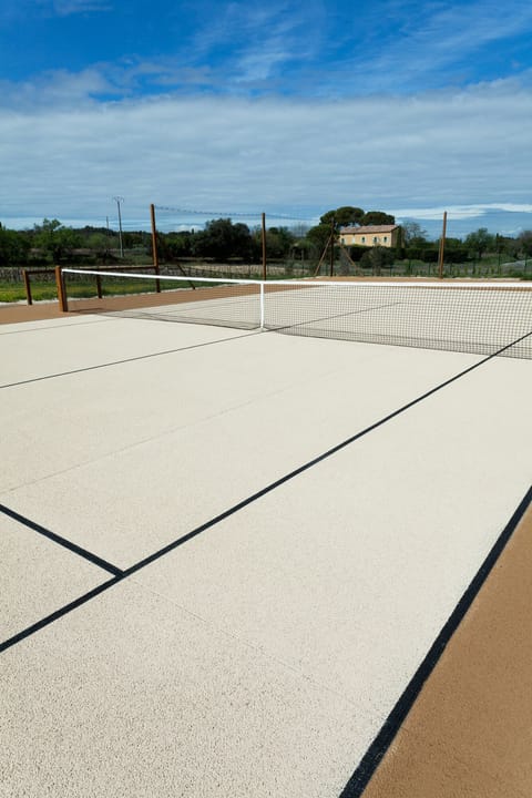 Sport court