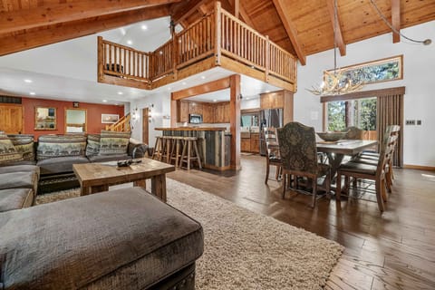 Rustic Ridge Manor-108