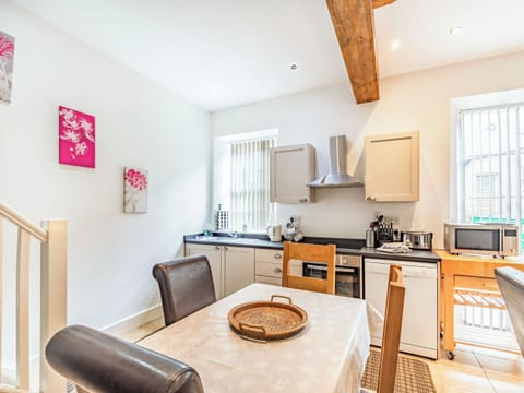 Kitchen/diner | Shire Cottage - Stables Retreats, Pateley Bridge, near Harrogate