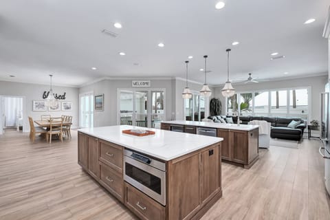 Large Kitchen Island For Chef Inspired Cooking