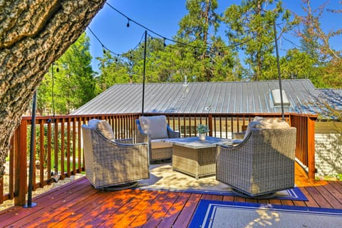 Private Furnished Patio