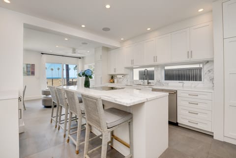 Kitchen island, ocean view